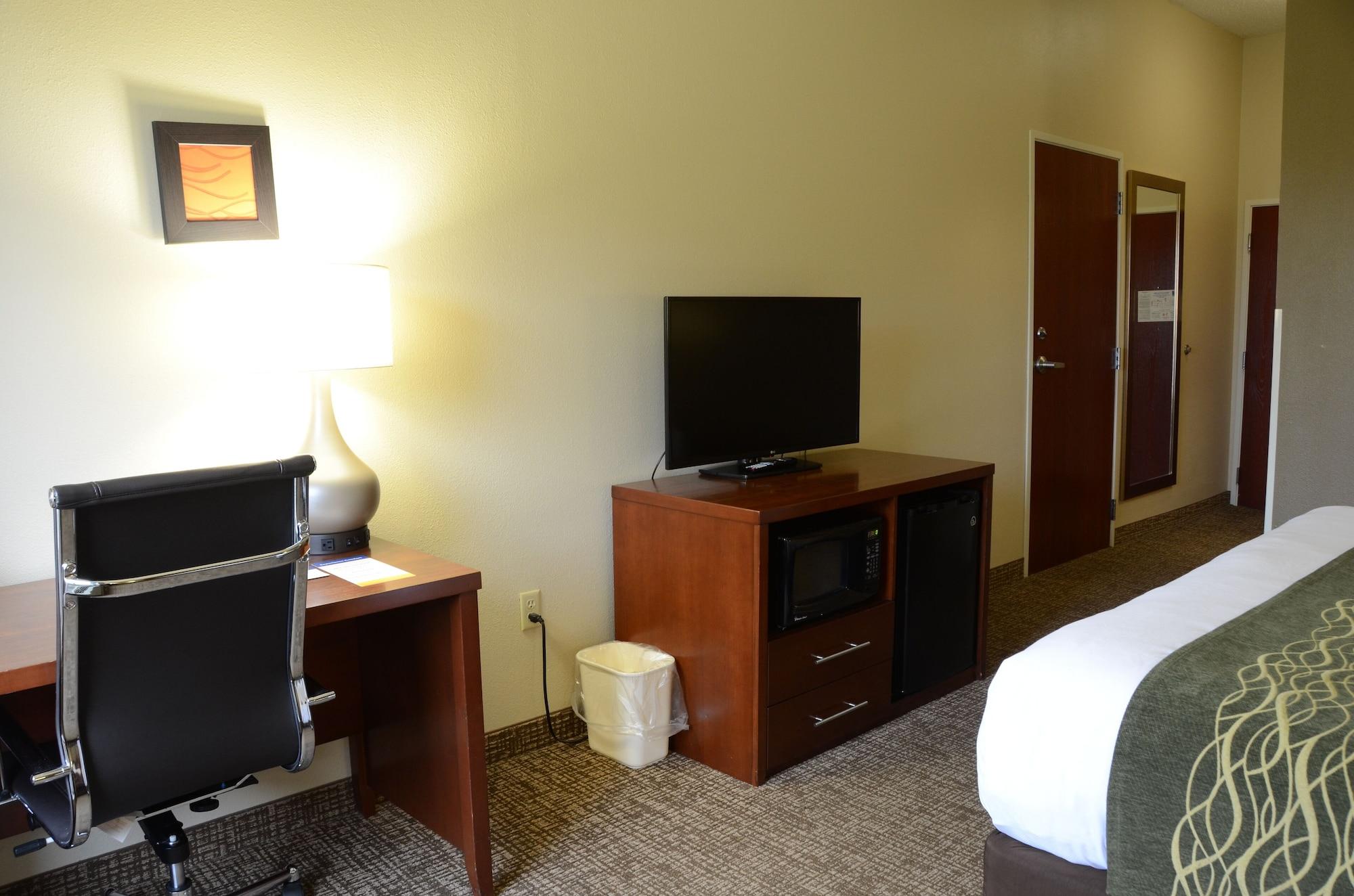 Comfort Inn & Suites Cave City Exterior photo
