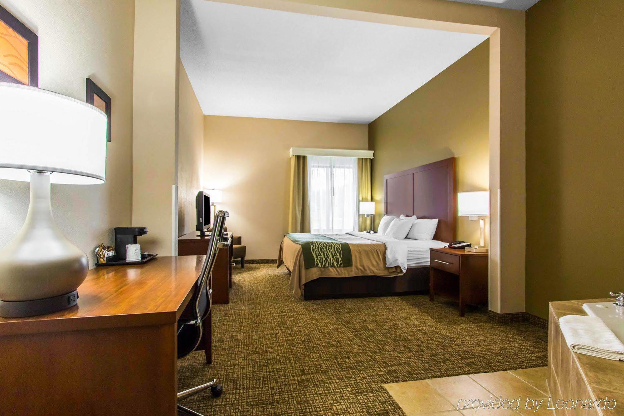Comfort Inn & Suites Cave City Exterior photo